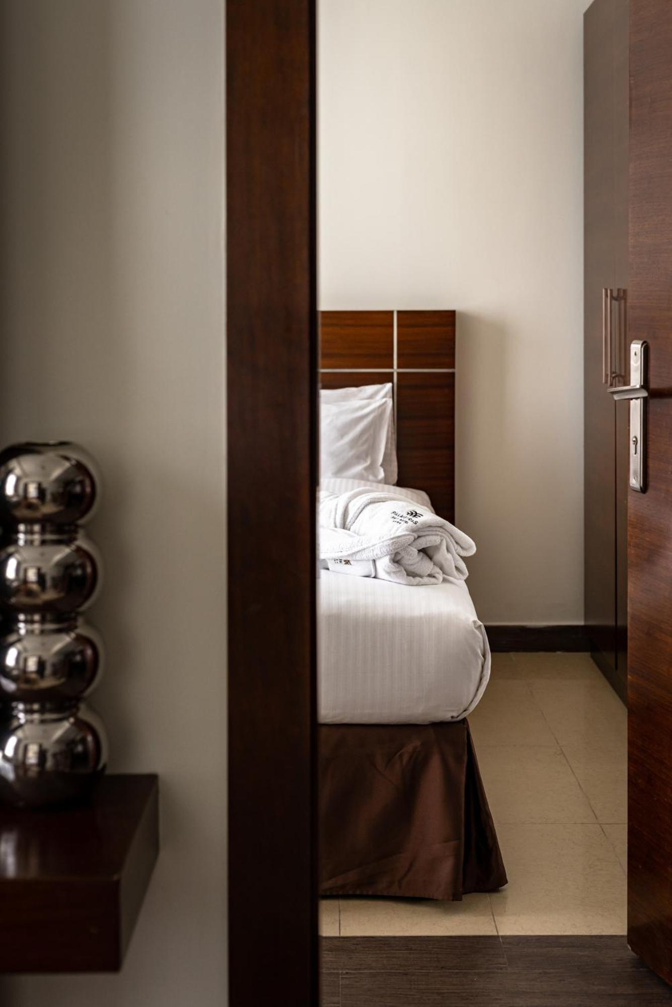 Palmeiras Suite Hotel ลูอันดา ภายนอก รูปภาพ