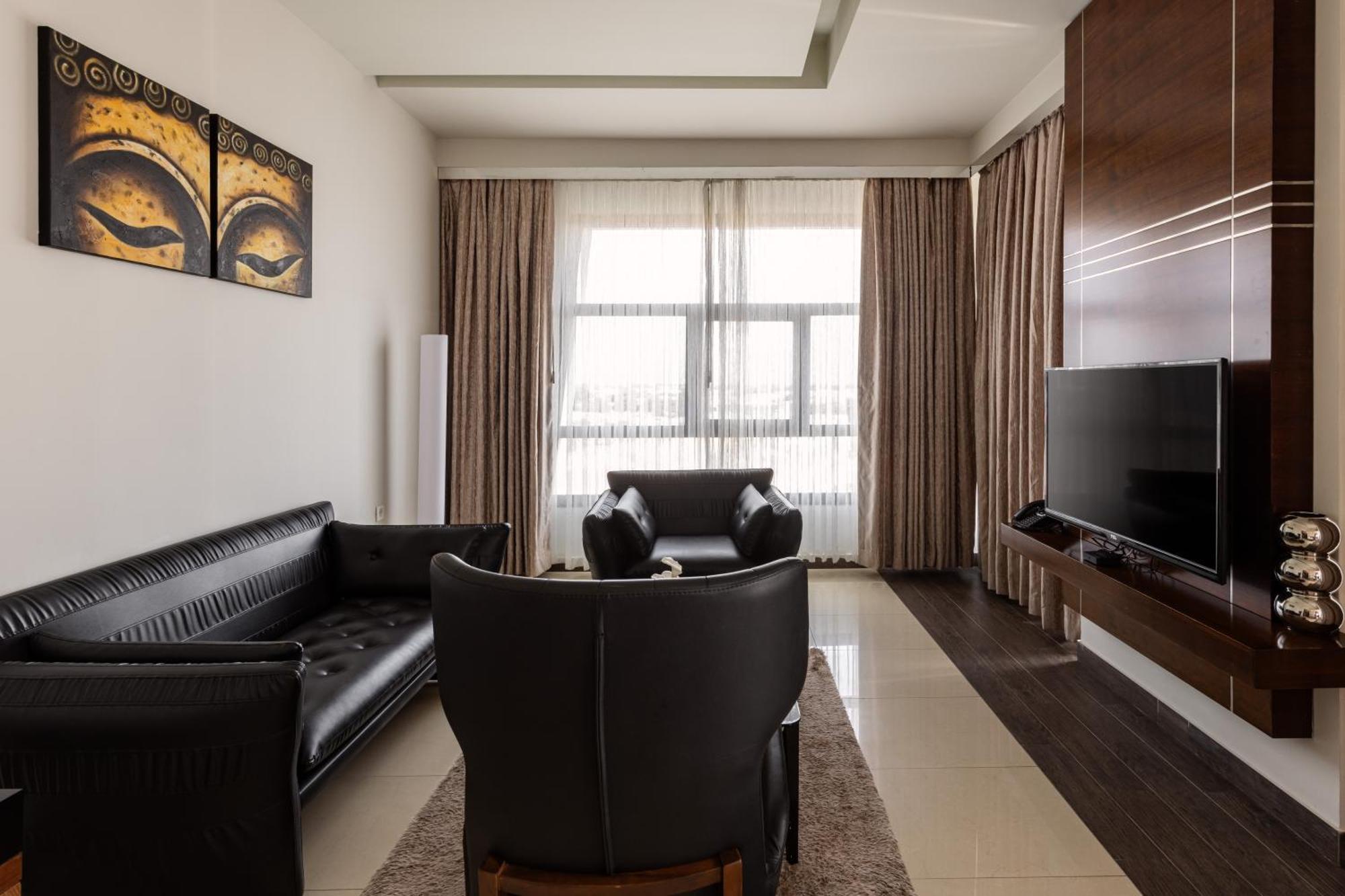 Palmeiras Suite Hotel ลูอันดา ภายนอก รูปภาพ